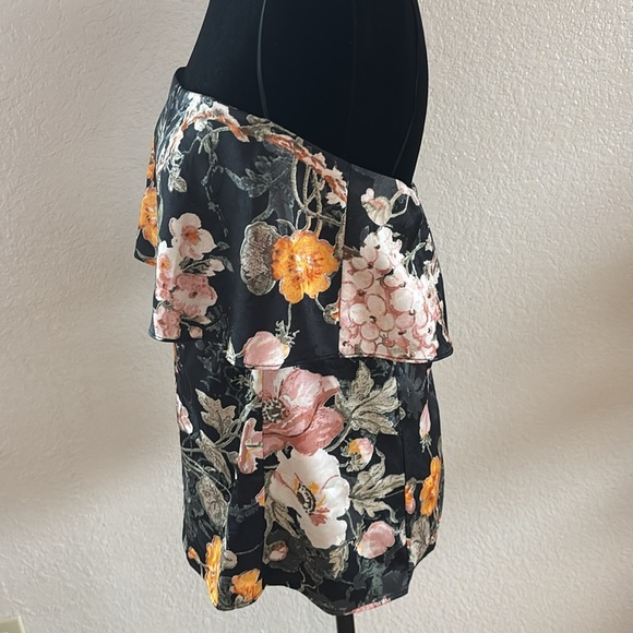 WAYF Strapless Tiered Flowing Floral Print Top 0101 - Picture 7 of 12